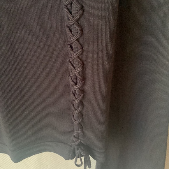 Max Studio womens long sleeve knit top - Picture 6 of 10